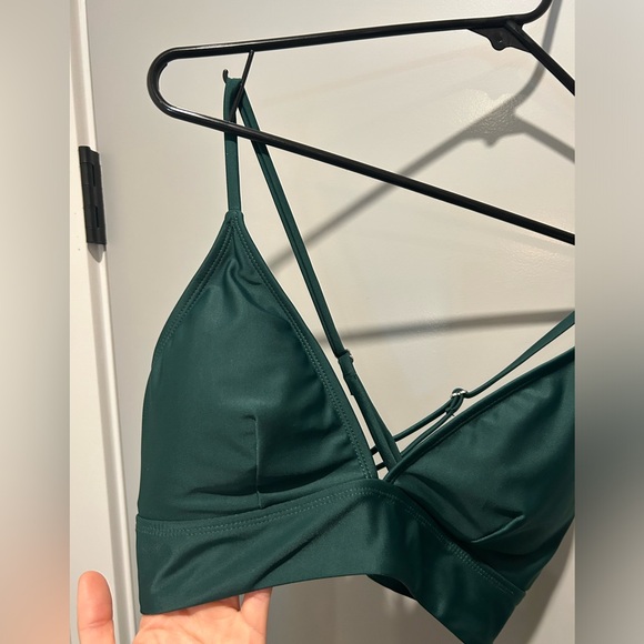 Kelly green swim top - Picture 3 of 4